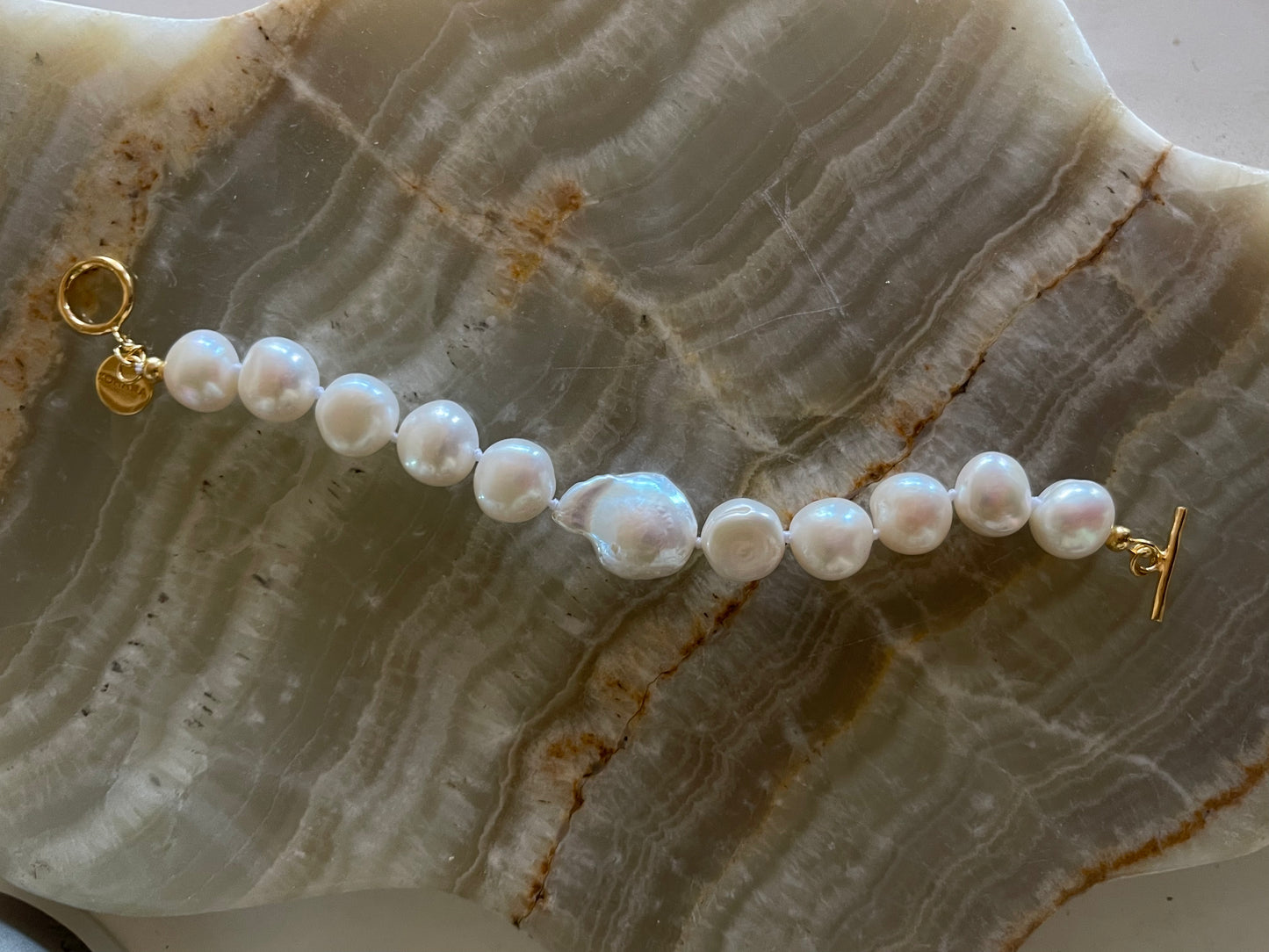 Dua Bracelet and Shell Earrings