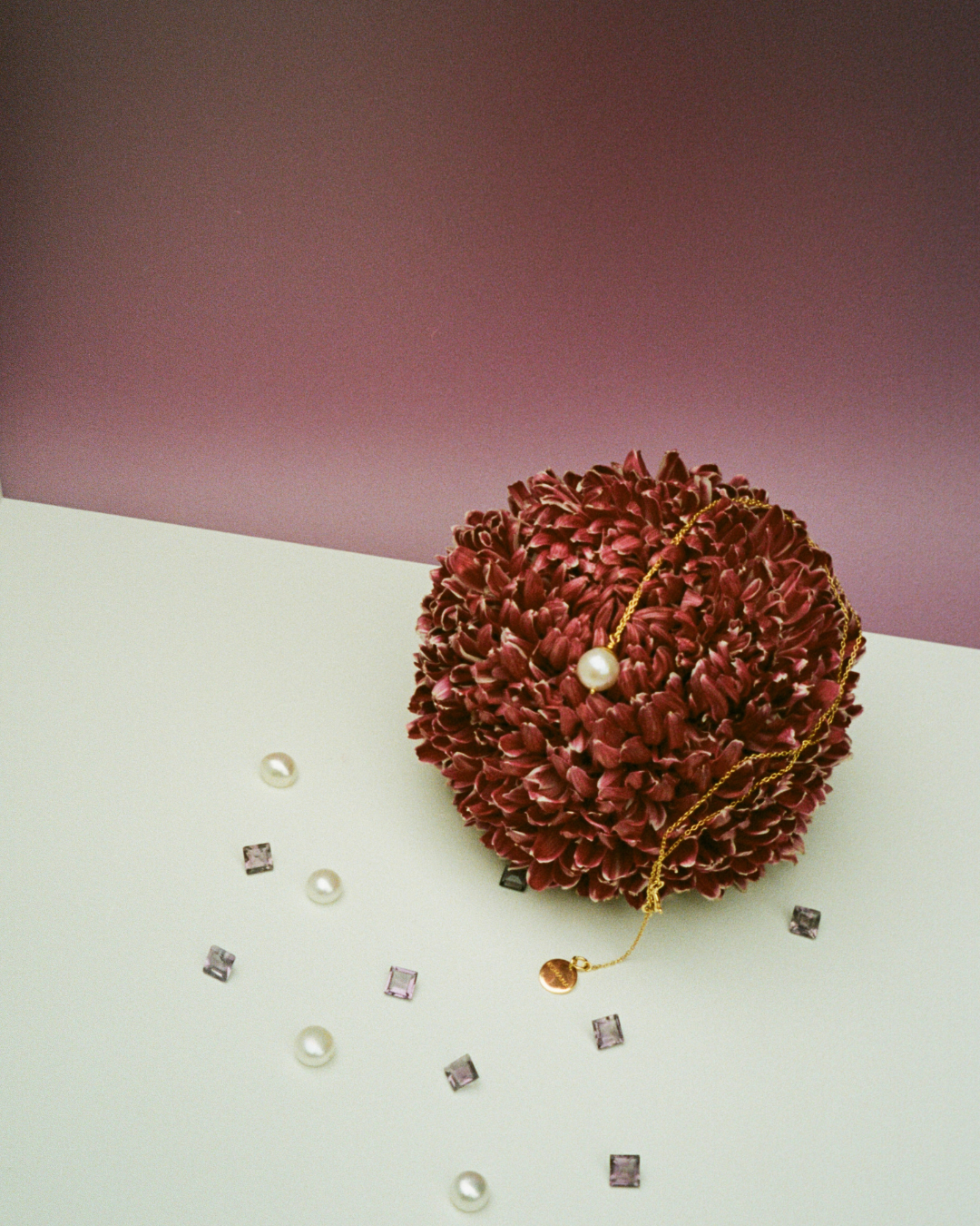 elegant pearl necklace for her 