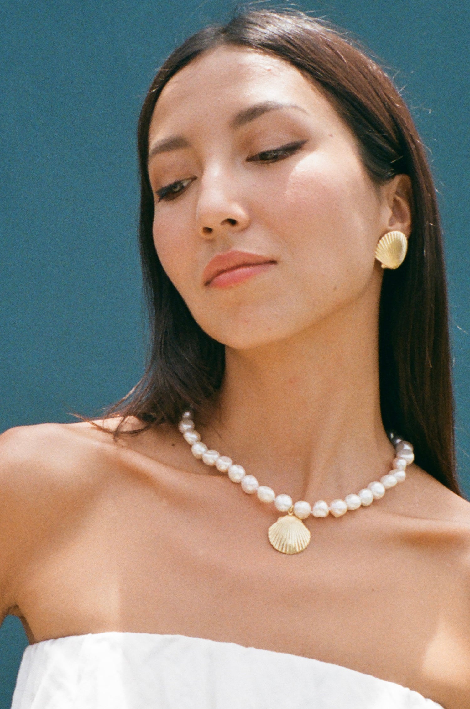 pearl necklace, fine jewellery, gold plated silver, gold, elegant jewellery, earrings, shell earrings
