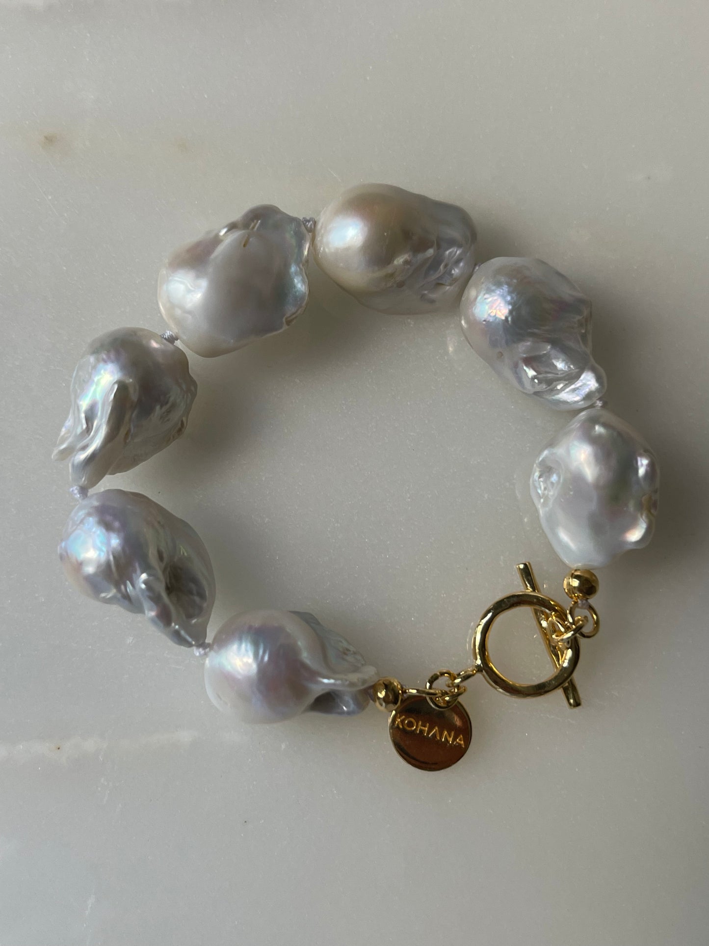 fine jewellery, gold plated silver, baroque pearls bracelet, pearl bracelet, wedding jewellery, luxury jewellery, handcrafted jewellery 